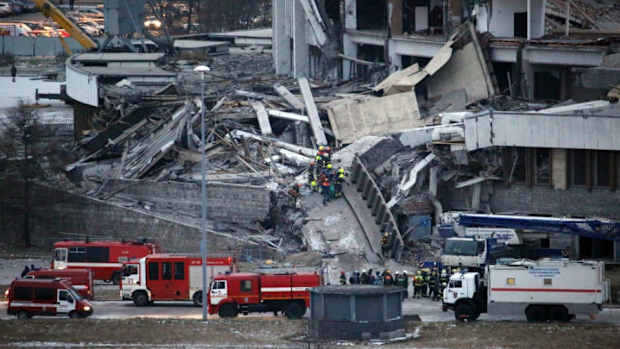 Arena-Collapse-St-Petersburg-featured